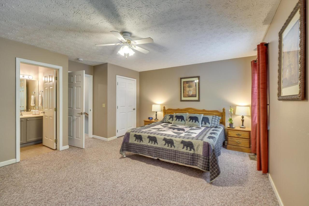 Gatlinburg Vacation Rental Balcony With Hot Tub! ภายนอก รูปภาพ