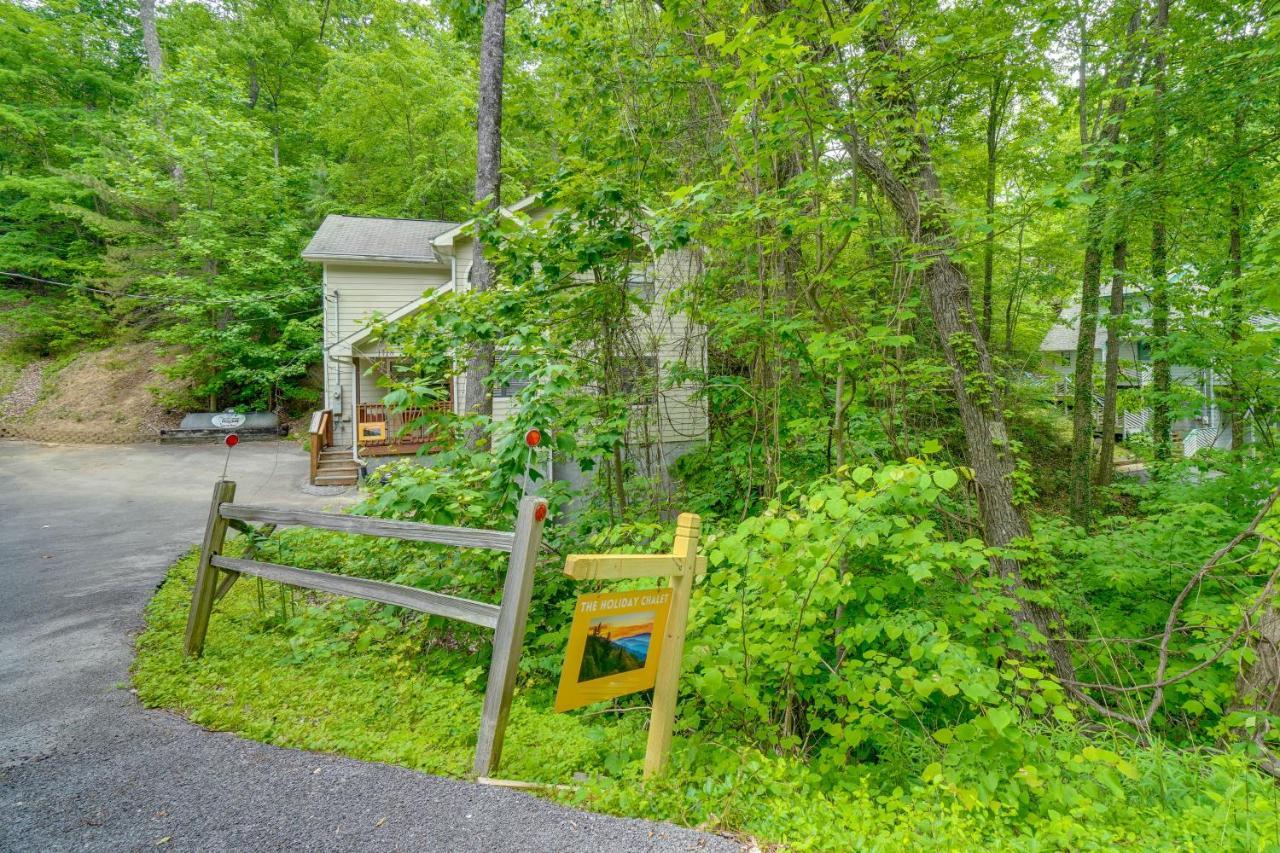 Gatlinburg Vacation Rental Balcony With Hot Tub! ภายนอก รูปภาพ